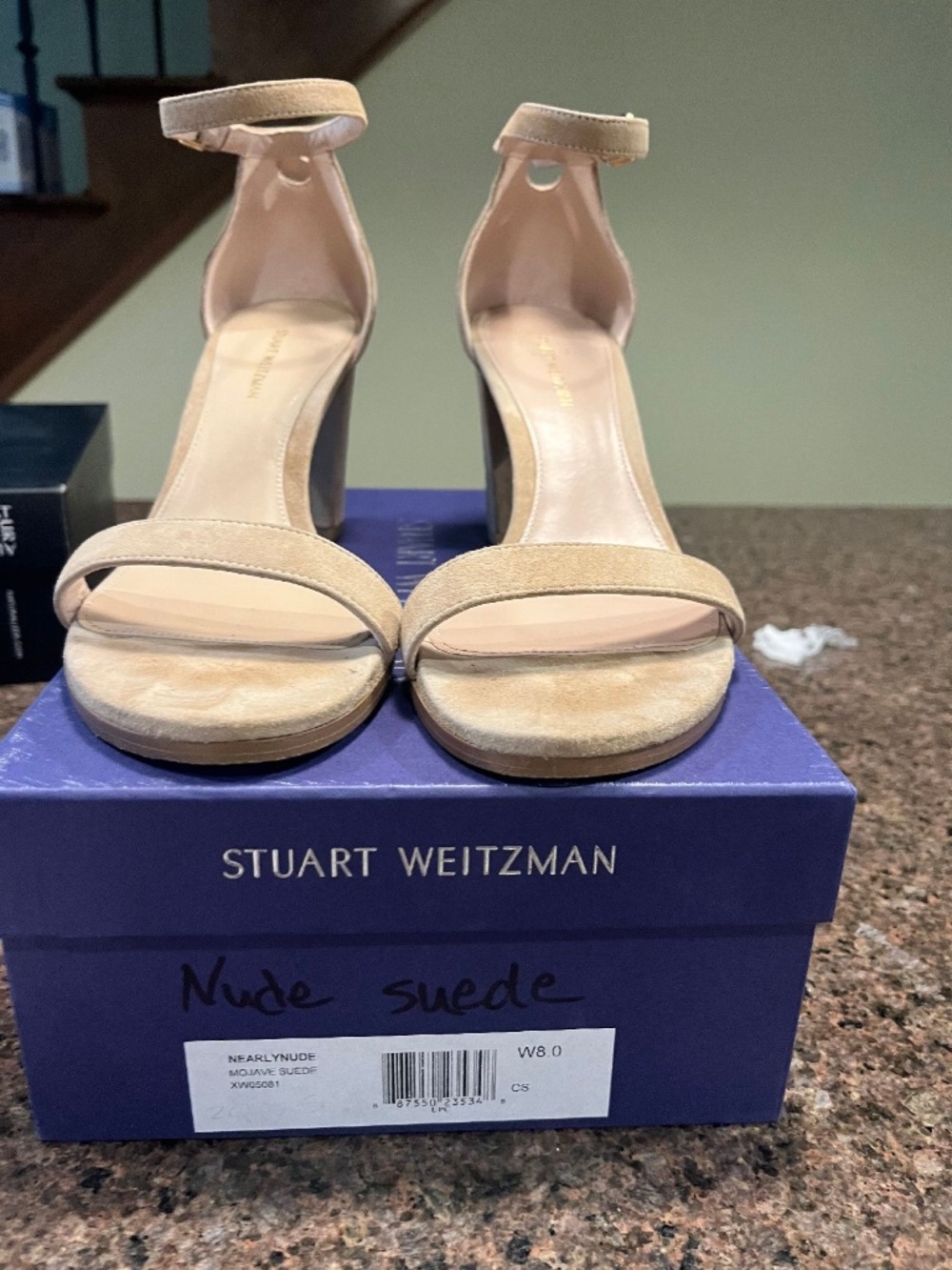 Stuart Weitzman Nearly Nude Suede Mojave Sandal size 8 W